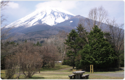 富士山中腹ハイキングコース写真